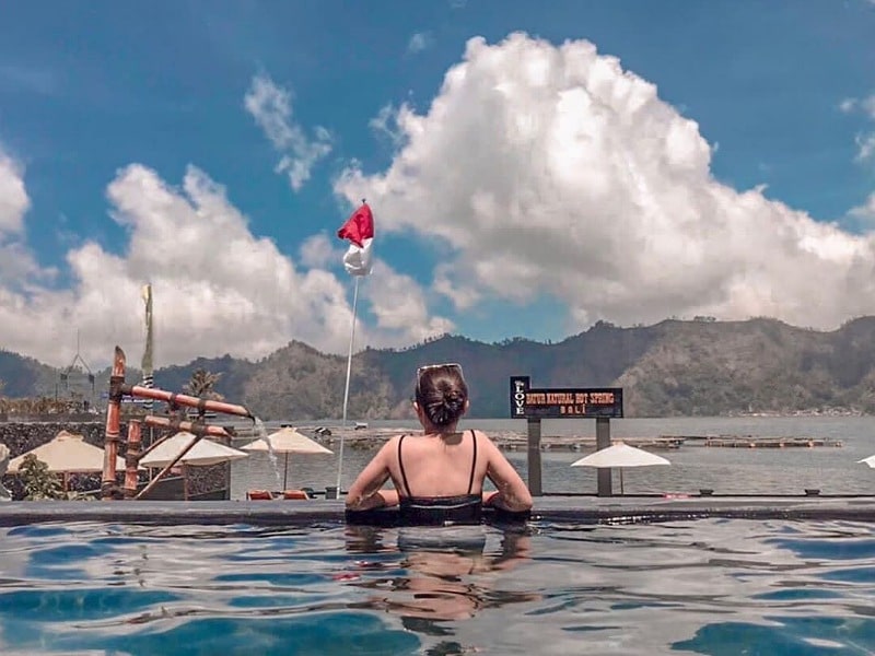 Paket Sunrise Trekking dan Pemandian Air Panas Alami